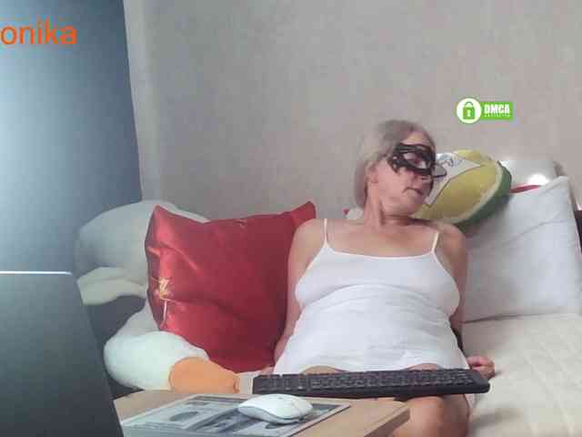 _Desirable_ webcam