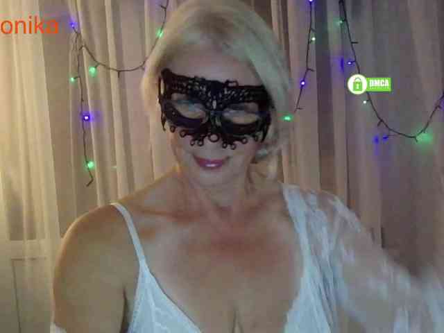 _Desirable_ webcam