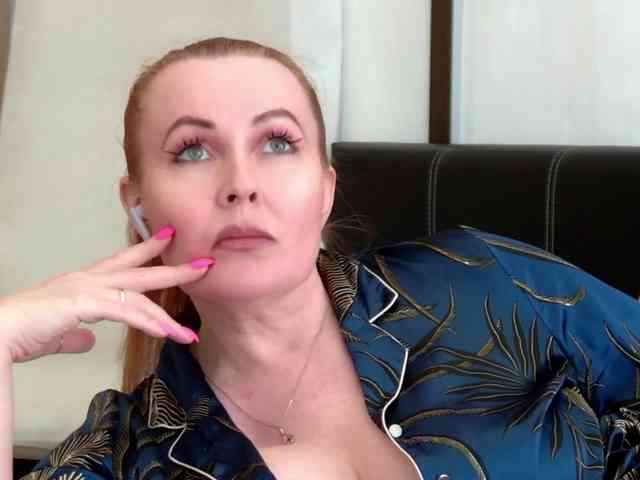 IrennaShine webcam