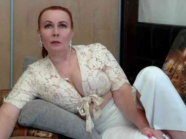 IrennaShine webcam