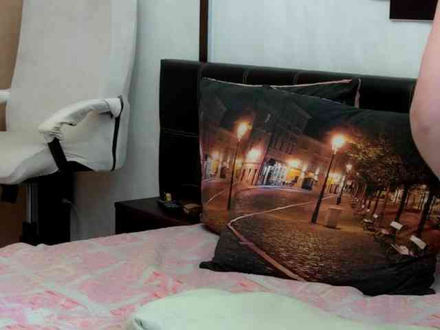 IrennaShine webcam