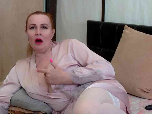 IrennaShine webcam