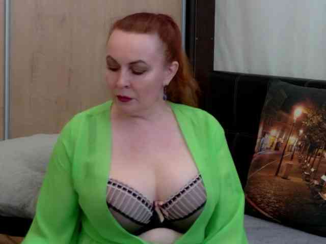 irennashine's live room