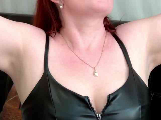 IrennaShine webcam