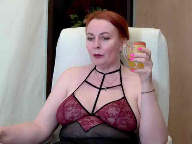 IrennaShine webcam