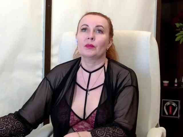 IrennaShine webcam