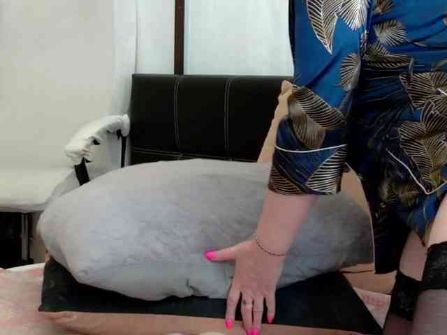 IrennaShine webcam