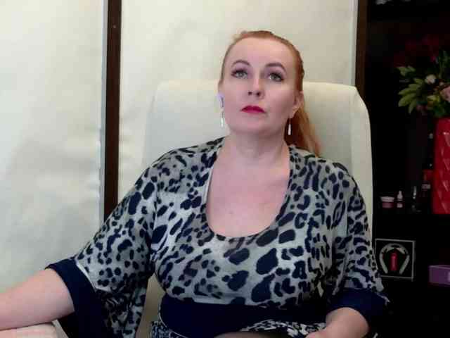 IrennaShine webcam
