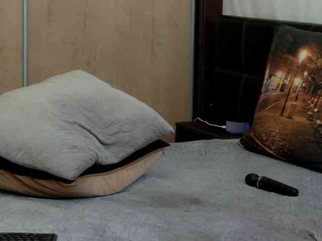 IrennaShine webcam