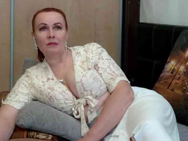 IrennaShine webcam