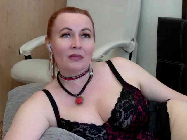 IrennaShine webcam