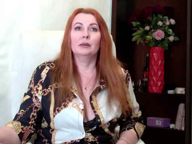 IrennaShine webcam