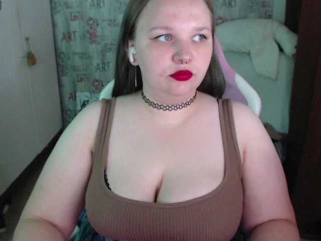 -MeooW- — live female cam