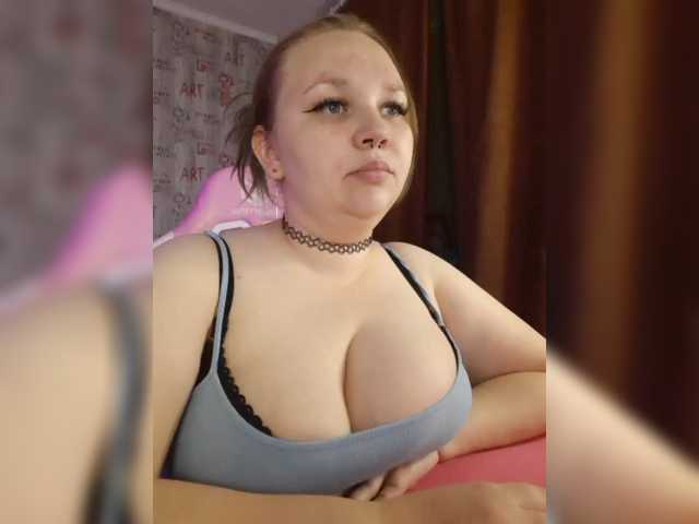 Irinkakissa live cam on BongaCams