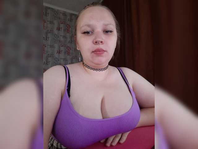Irinkakissa live cam on BongaCams