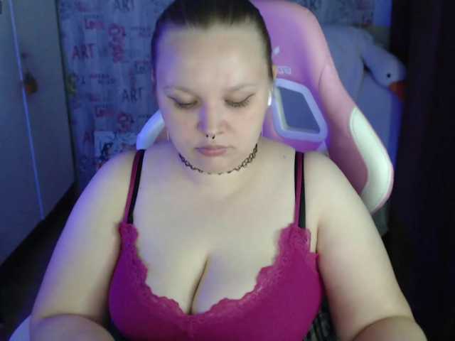 Irinkakissa live cam on BongaCams
