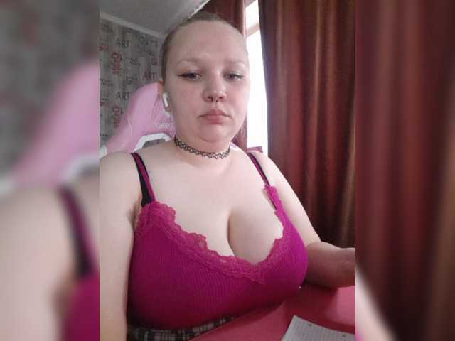 Irinkakissa live cam on BongaCams