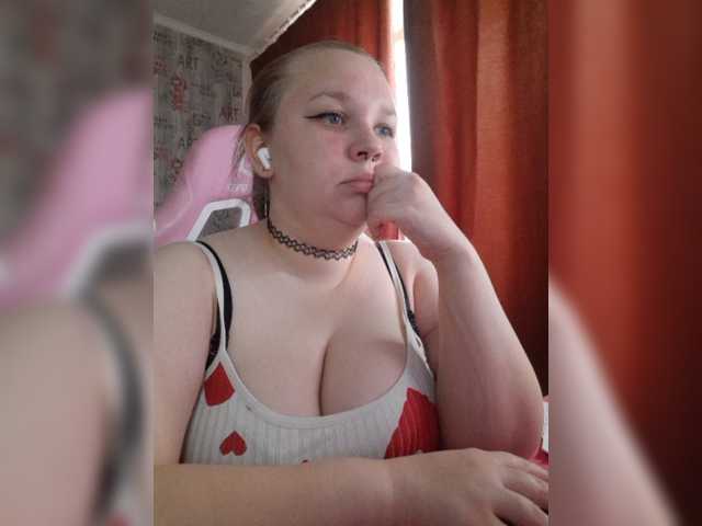 Irinkakissa live cam on BongaCams