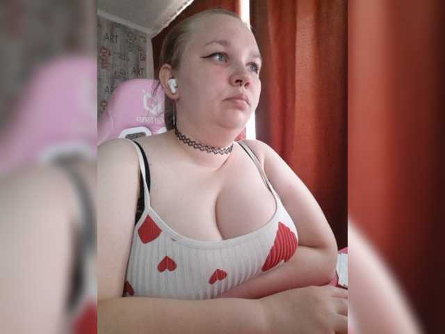 Irinkakissa live cam on BongaCams