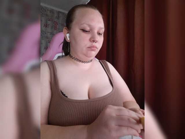 Irinkakissa, en directo ahora en BongaCams