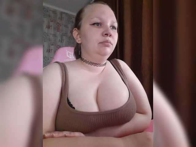 Irinkakissa, en directo ahora en BongaCams