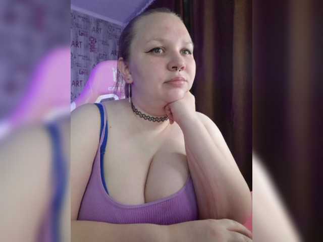 Irinkakissa live cam on BongaCams