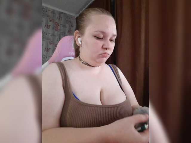 -MeooW- live cam on BongaCams