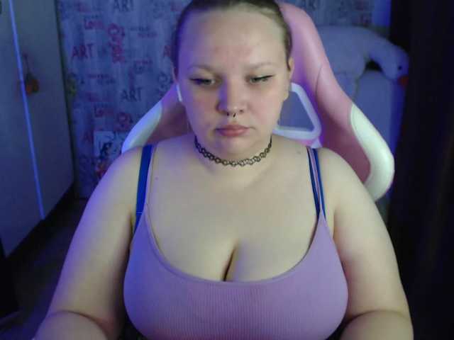 Irinkakissa live cam on BongaCams