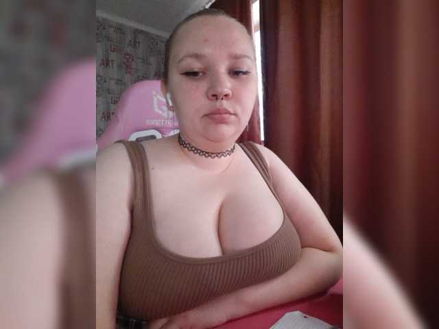 -MeooW- live cam on BongaCams