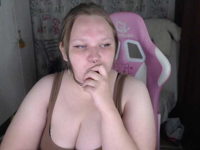 -MeooW- live cam preview
