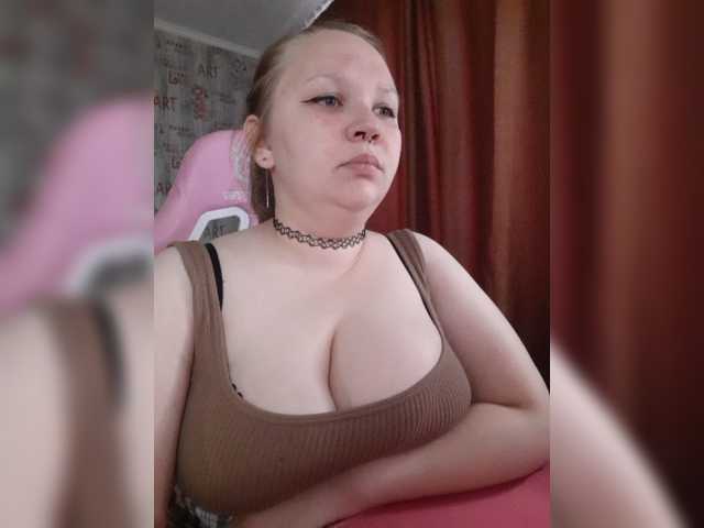 Irinkakissa, en vivo ahora en BongaCams