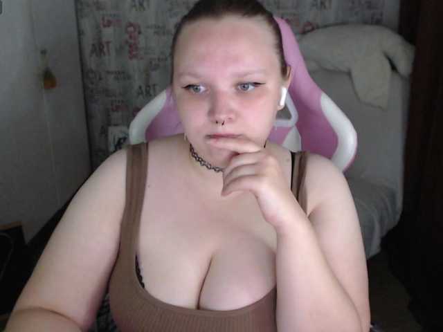 -MeooW- live cam preview