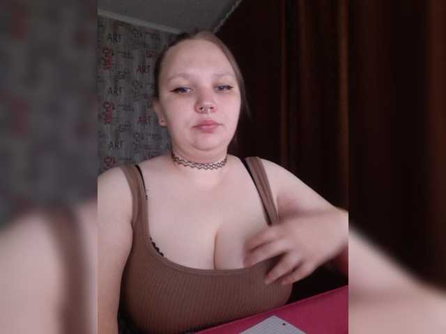 Irinkakissa live cam on BongaCams
