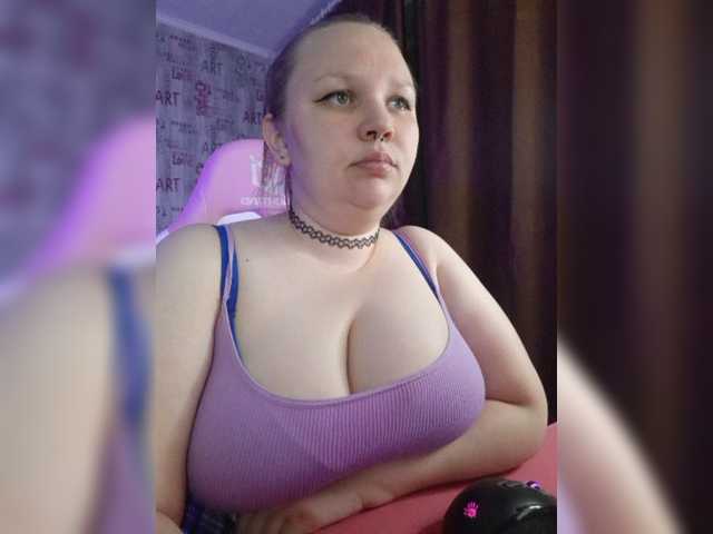 Irinkakissa live cam on BongaCams