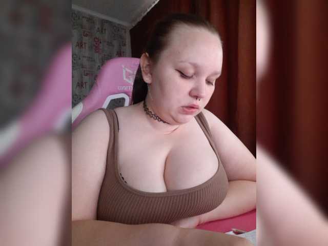 Irinkakissa, live now on BongaCams