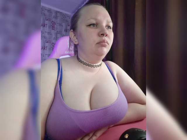 Irinkakissa live cam on BongaCams