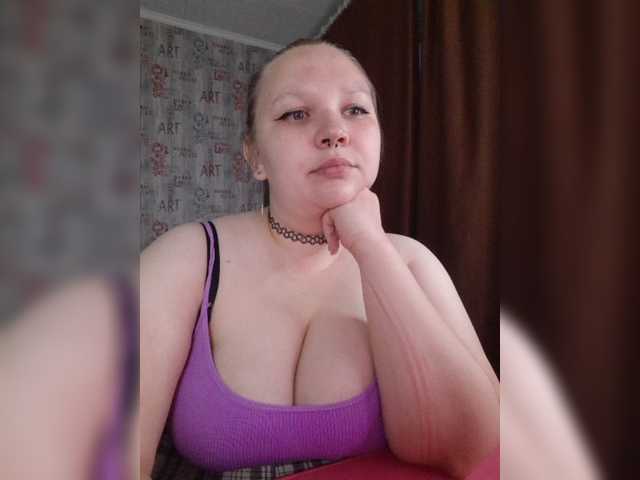 Irinkakissa live cam on BongaCams