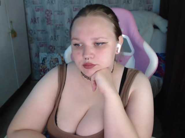 Irinkakissa live cam on BongaCams