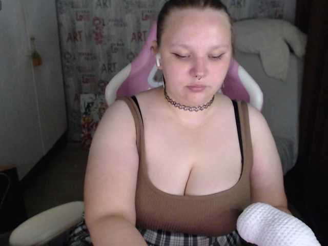 -MeooW- live cam preview