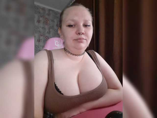 Irinkakissa, live now on BongaCams