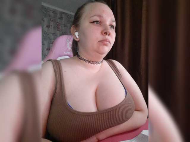 -MeooW- live cam on BongaCams