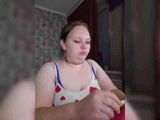 -meoow-'s cam show statistics and live stream