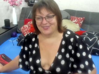 KyliePage1