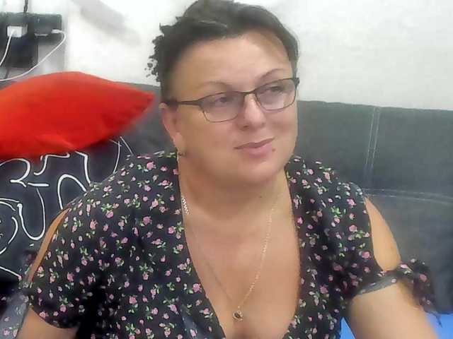 KyliePage1