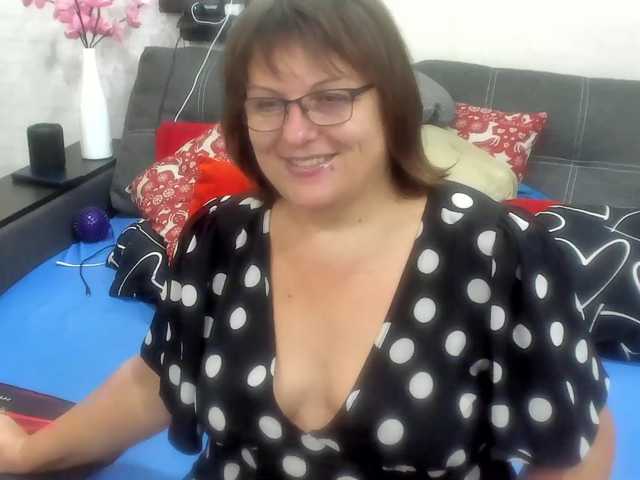 KyliePage1