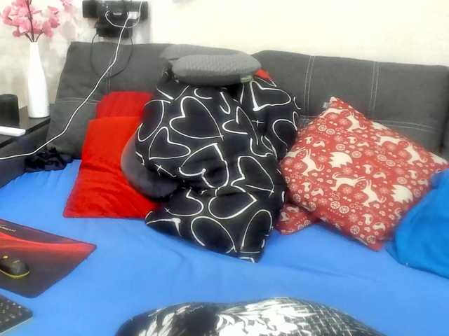 KyliePage1