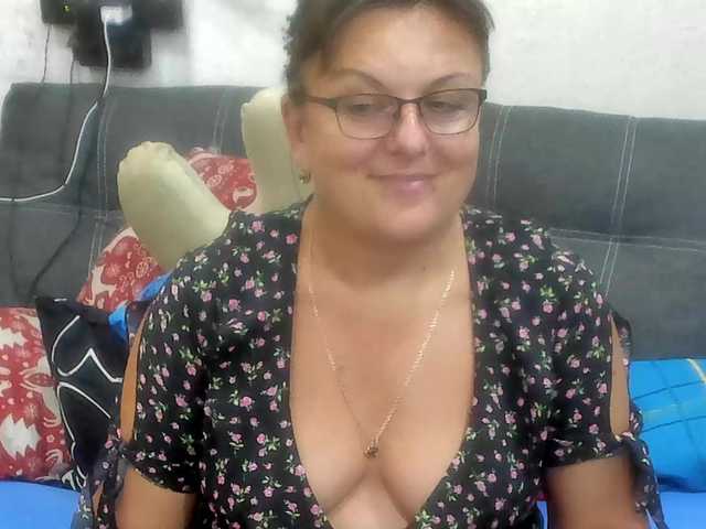 KyliePage1