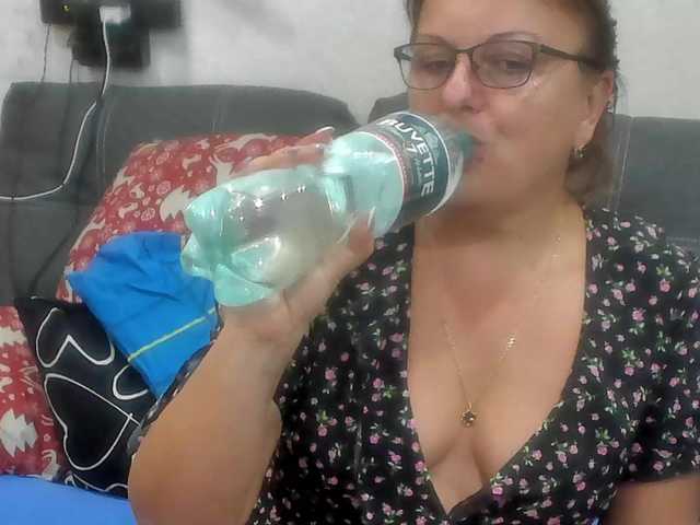 KyliePage1