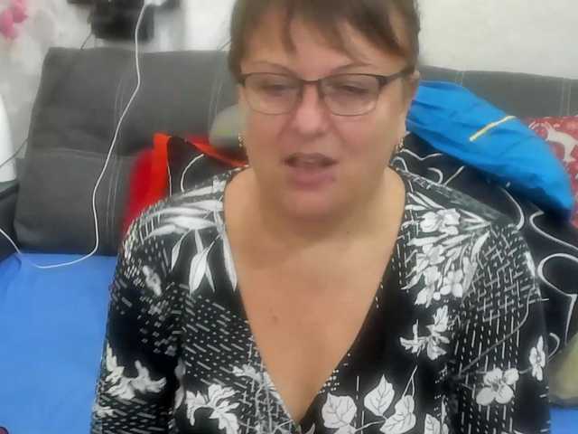 KyliePage1