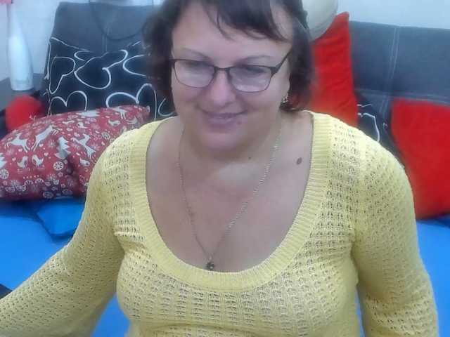 KyliePage1